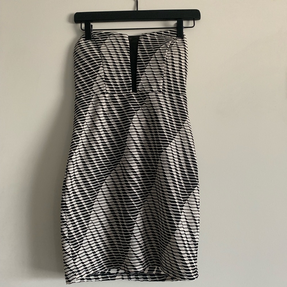 **ONLY WORN ONCE** Black & White Mini Dress